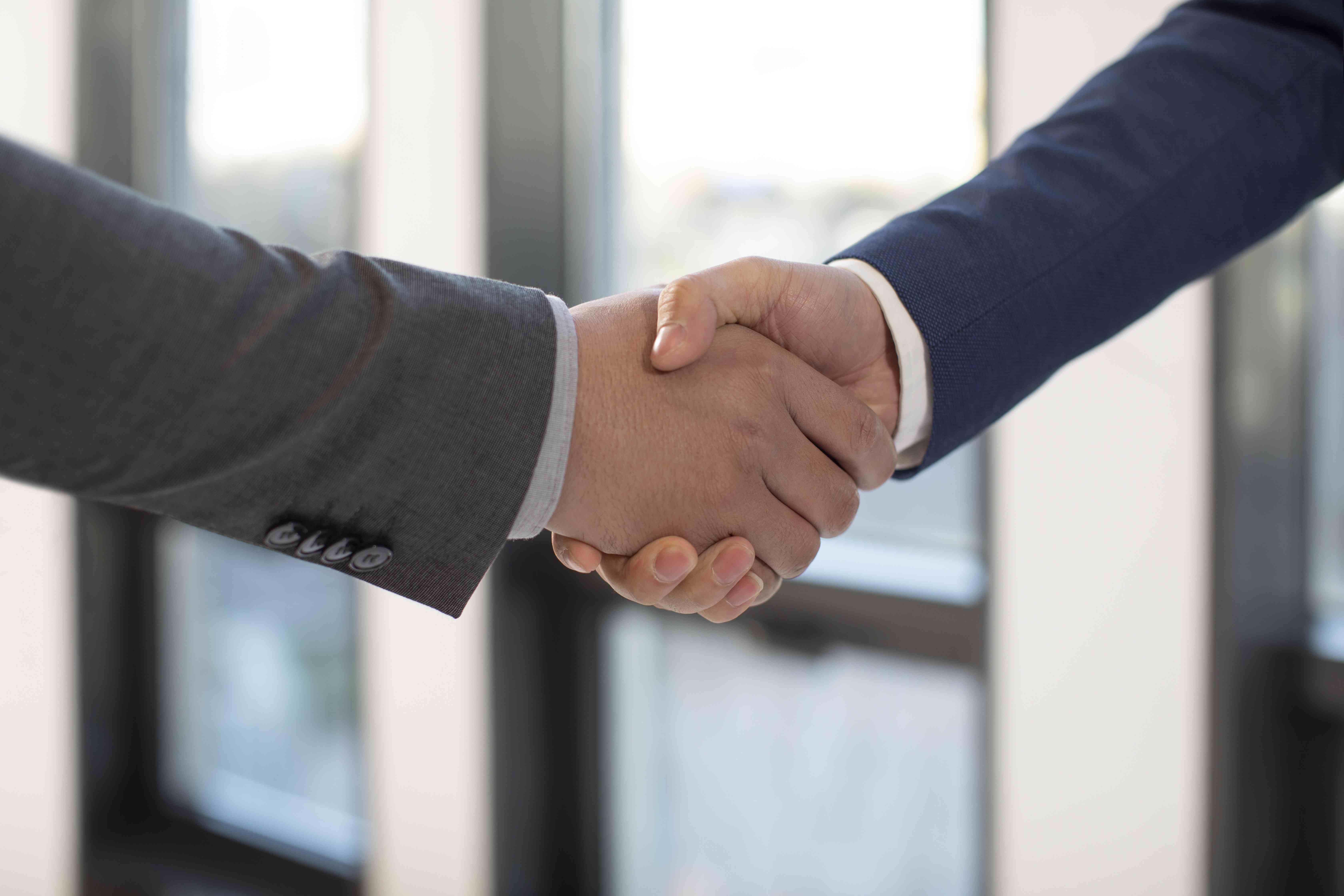 Handschlag Vertriebspartner Tyczka