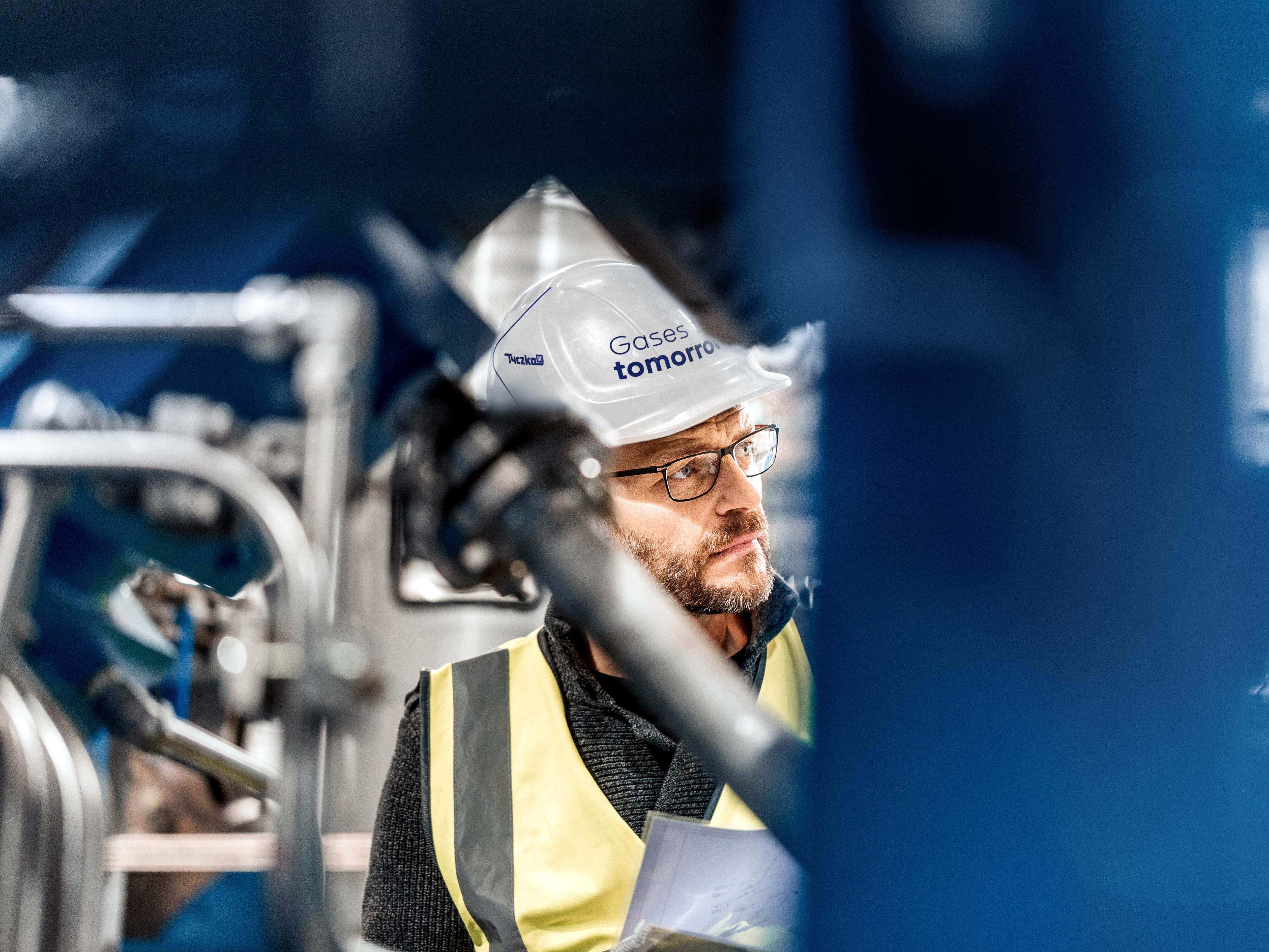 Forschung_Entwicklung_Mann_Tyczka_Hydrogen_Header